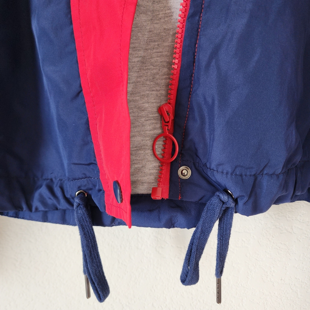 🎊Rue 21 - Women's Bright Red and Navy Blue Thin Jacket - Size Large🎊 - Picture 4 of 6